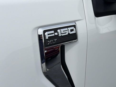Used 2023 Ford F150 XLT AWD/4WD image 11