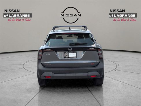 New 2026 Nissan Kicks SR image 6