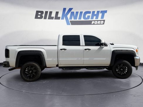 Used 2016 GMC Sierra 2500 4x4 Crew Cab image 6