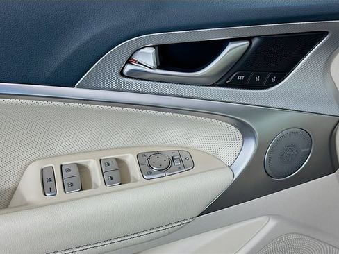 New 2026 Genesis G70 2.5T Prestige RWD image 20