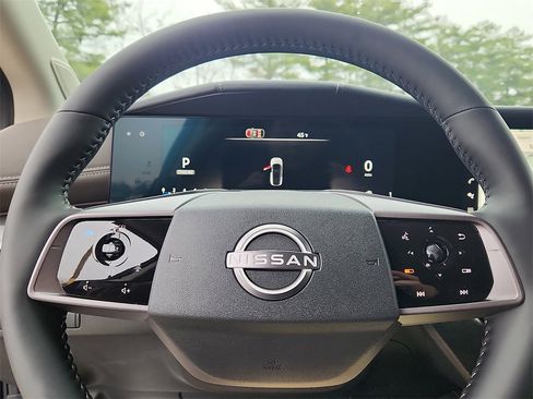 New 2026 Nissan Murano Platinum image 9