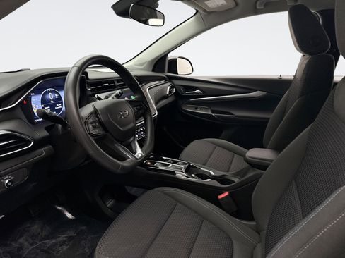 Used 2023 Chevrolet Bolt EUV LT w/ Driver Confidence Package image 10