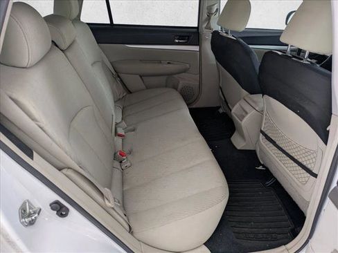 Used 2011 Subaru Outback 2.5i Premium w/ Protection Pkg 1A AWD/4WD image 18