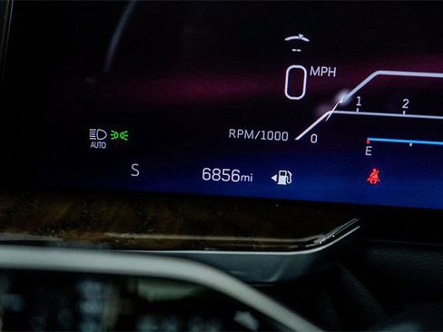 Used 2025 Cadillac Escalade Sport Platinum image 41