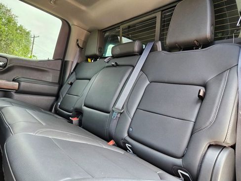 Used 2021 GMC Sierra 1500 SLT w/ SLT Premium Plus Package AWD/4WD image 16