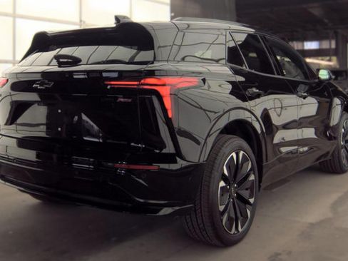 Used 2024 Chevrolet Blazer EV RS AWD/4WD image 3