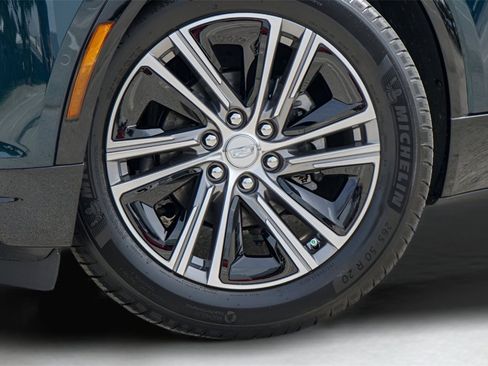 New 2026 Cadillac Lyriq Premium Luxury image 2