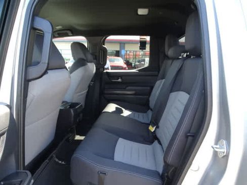 Used 2024 Toyota Tacoma TRD Sport image 21