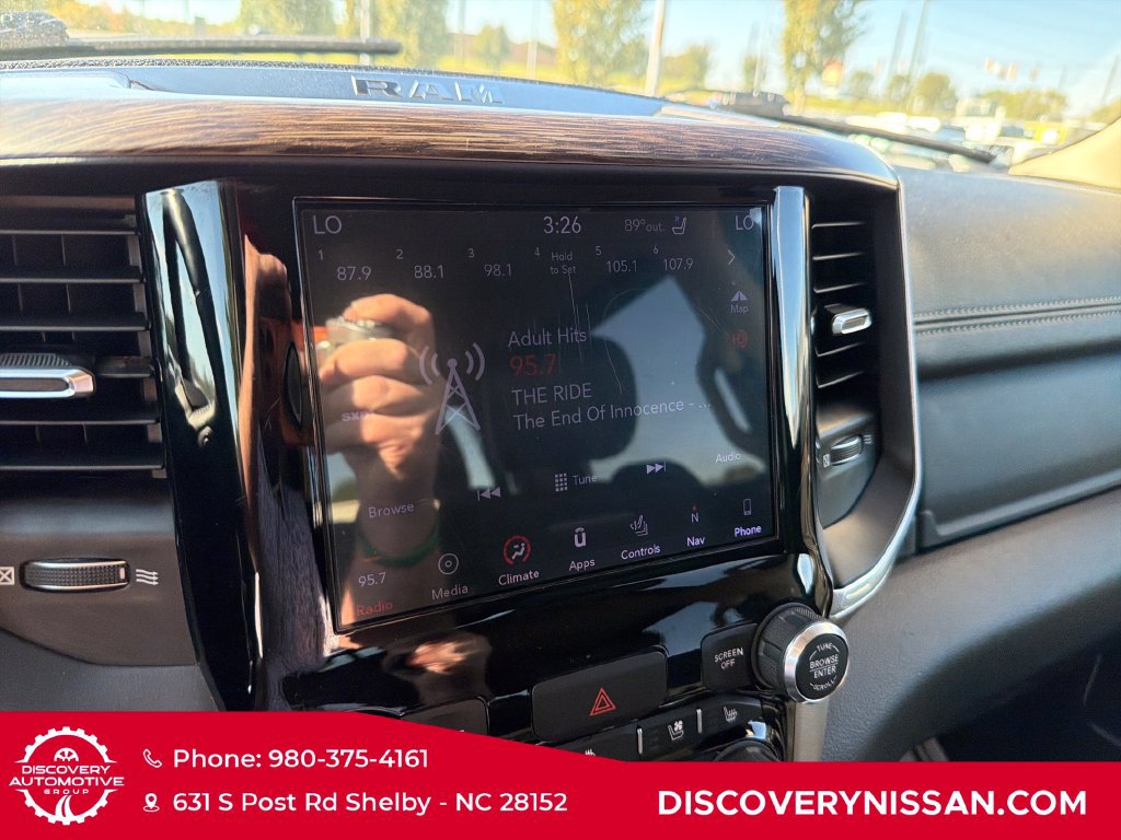 Used 2019 RAM 1500 Laramie RWD image 16