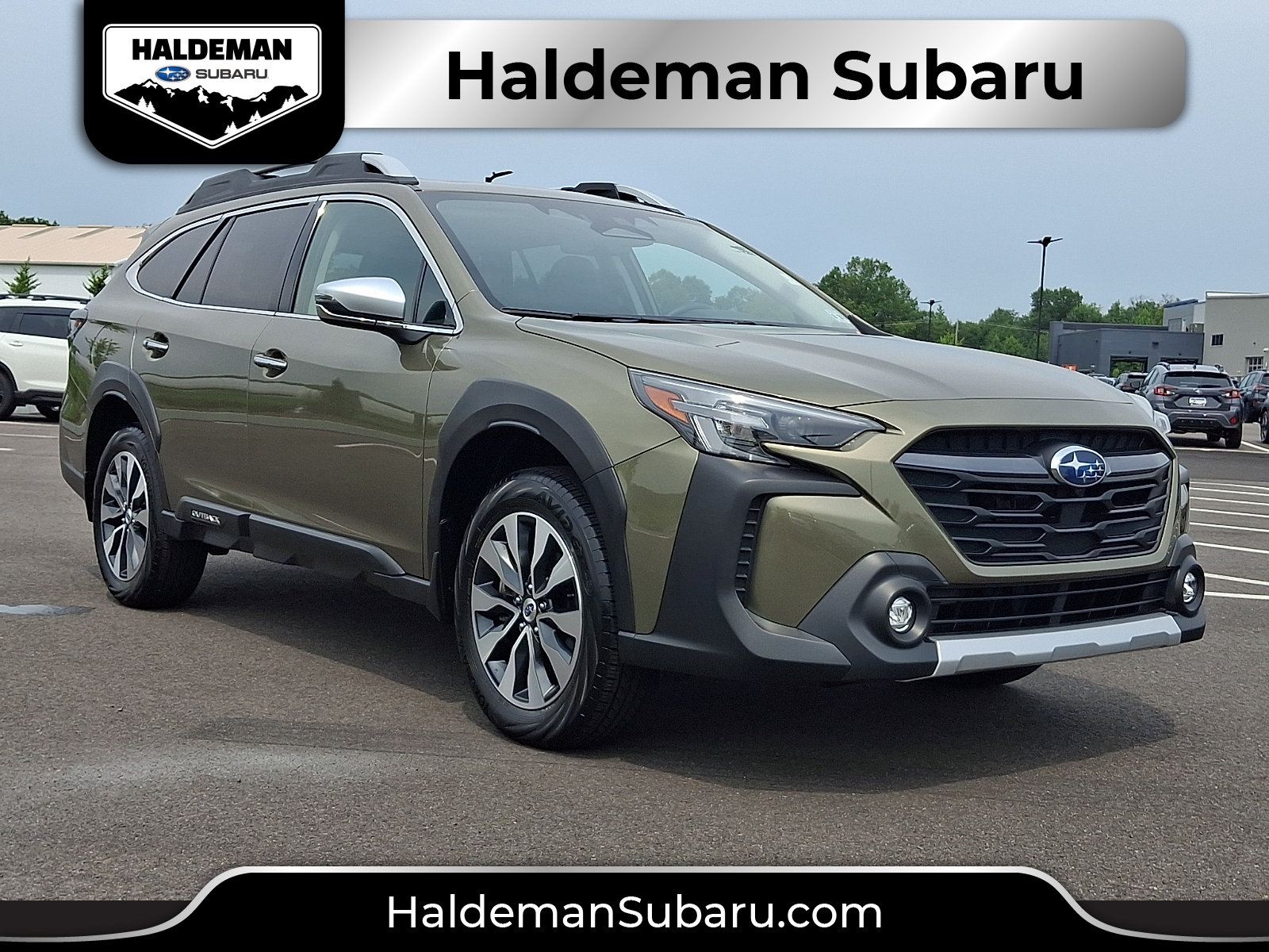 Certified 2024 Subaru Outback Touring AWD/4WD image 1