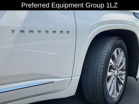 Used 2022 Chevrolet Traverse Premier w/ LPO, Floor Liner Package AWD/4WD image 19