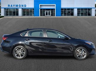 Certified 2022 Kia Forte LXS video 2