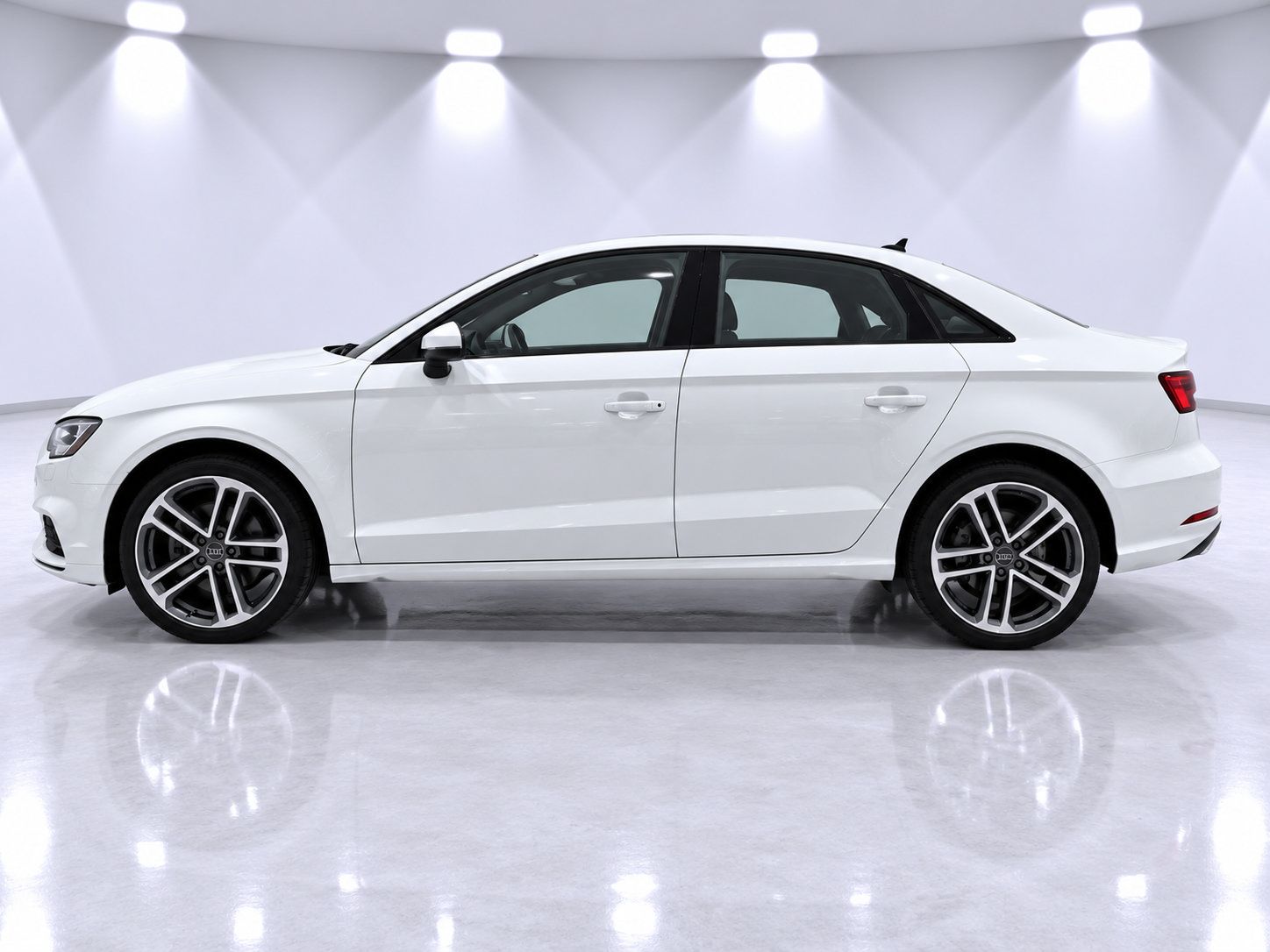 Used 2020 Audi A3 2.0T Premium FWD image 3