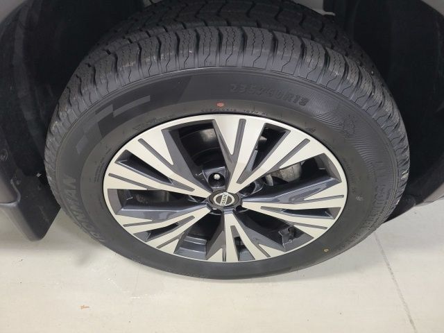 Used 2021 Nissan Rogue SV w/ Premium Package AWD/4WD image 38