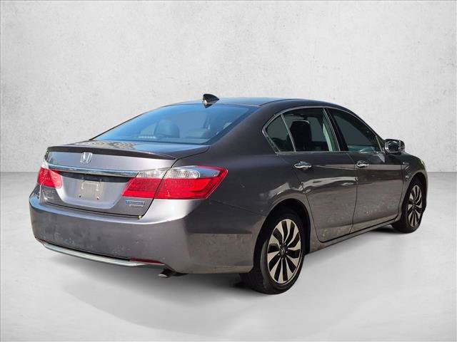Used 2014 Honda Accord Touring image 2