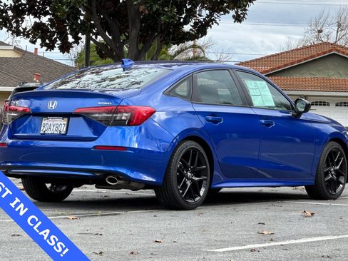 Used 2022 Honda Civic Sport image 4