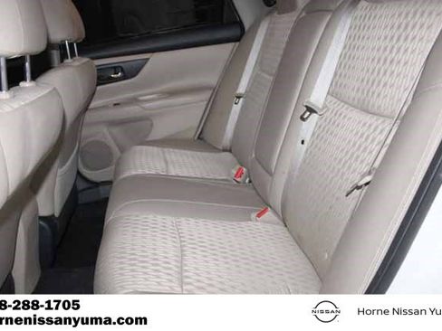 Used 2016 Nissan Altima 2.5 FWD image 5
