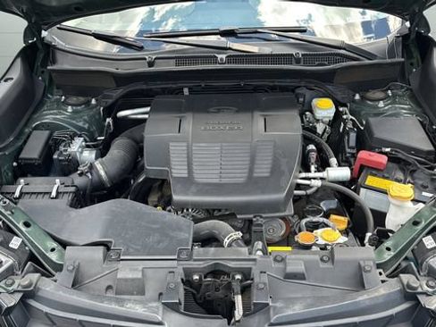 Used 2024 Subaru Forester Premium AWD/4WD image 17