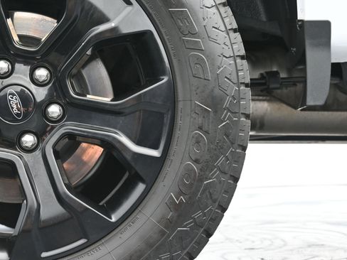 Used 2022 Ford F150 Lariat w/ Equipment Group 502A High image 44