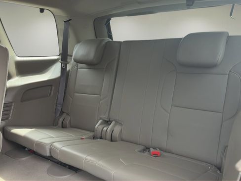 Used 2019 Chevrolet Tahoe LT image 18