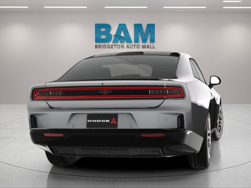 New 2025 Dodge Charger R/T w/ Sun & Sound Package image 11