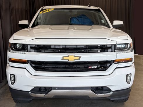 Used 2017 Chevrolet Silverado 1500 LT w/ All Star Edition AWD/4WD image 5