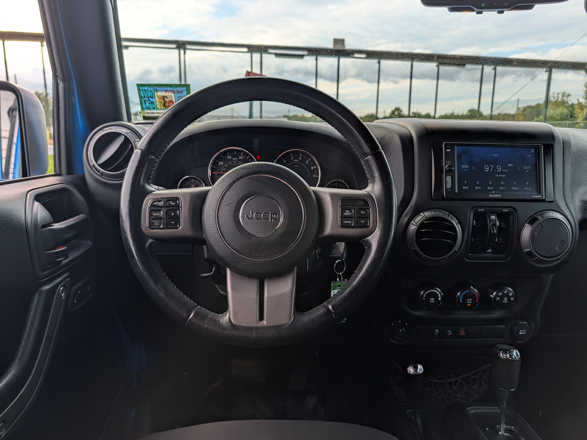 Used 2016 Jeep Wrangler Unlimited Sport AWD/4WD image 27