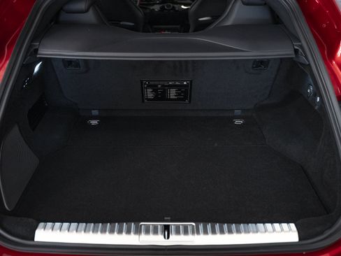 Used 2026 Ferrari Purosangue AWD/4WD image 54