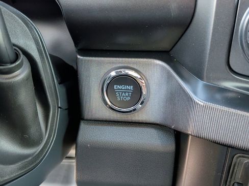 New 2026 Ford F250 Platinum image 26