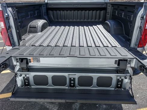 New 2026 Chevrolet Silverado 2500 Custom w/ Custom Value Package image 9