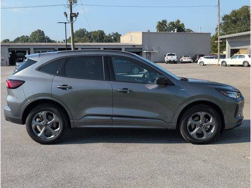 Used 2024 Ford Escape ST-Line w/ Tech Pack #1 image 6