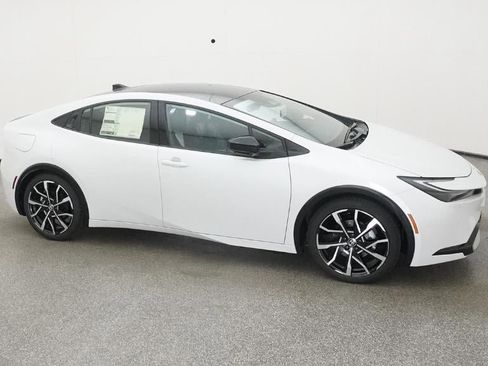 New 2026 Toyota Prius Plug-In Hybrid image 12