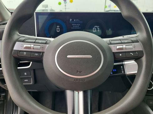 Used 2025 Hyundai Sonata SEL FWD image 11
