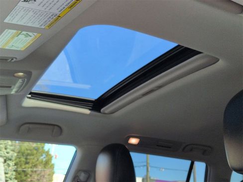 Used 2024 Nissan Armada Platinum w/ Cargo Package image 15