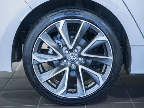 Used 2021 Toyota Corolla XSE FWD image 15