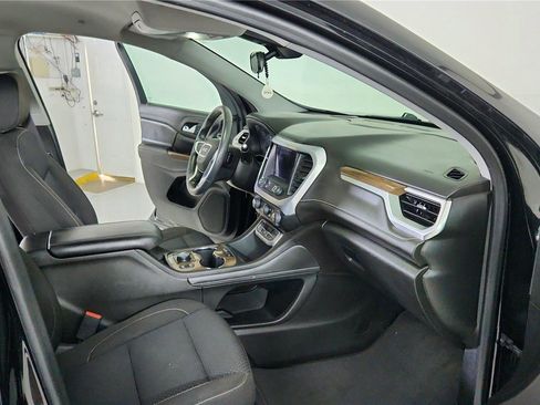 Used 2023 GMC Acadia SLE w/ Driver Convenience Package image 27