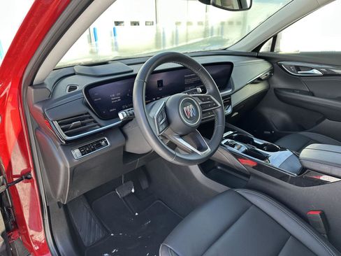Used 2025 Buick Envision Preferred image 21