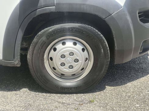 Used 2023 RAM ProMaster 2500 FWD image 6