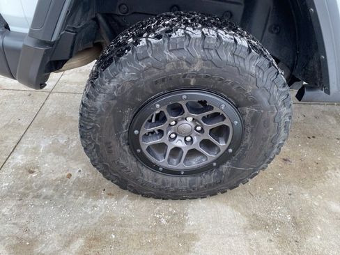 Used 2023 Jeep Wrangler Unlimited Sport image 12