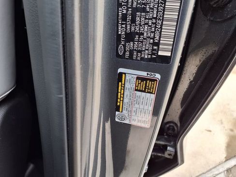 Used 2025 Hyundai Palisade SEL FWD image 34