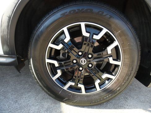 Used 2019 Nissan Pathfinder SL image 30