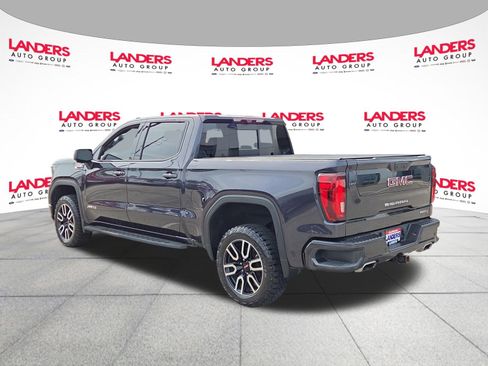 Used 2022 GMC Sierra 1500 AT4 w/ AT4 Premium Package AWD/4WD image 5