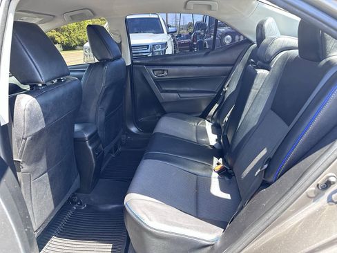 Used 2019 Toyota Corolla SE FWD image 15