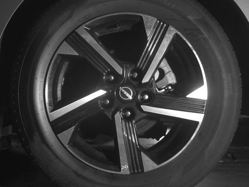 Used 2025 Nissan Sentra SV image 14