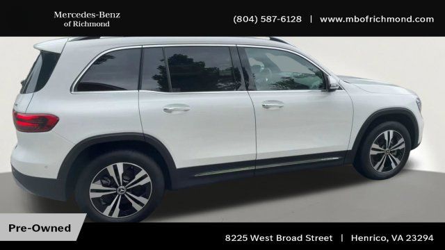 Used 2025 Mercedes-Benz GLB 250 4MATIC image 2