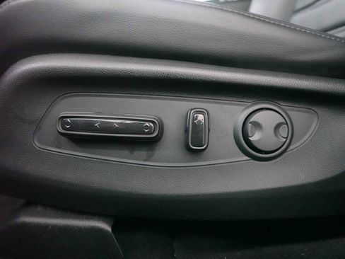 Used 2023 Honda CR-V EX-L image 14