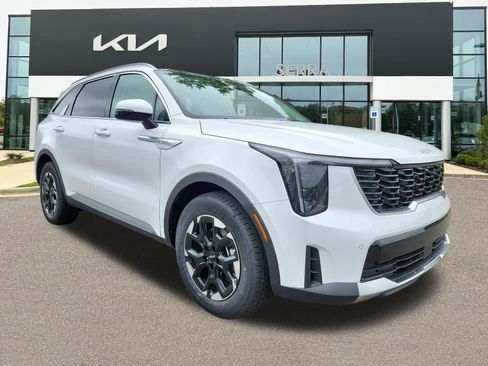 New 2026 Kia Sorento S FWD image 1