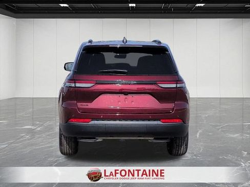 New 2026 Jeep Grand Cherokee Altitude AWD/4WD image 4