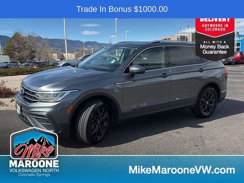 Used 2024 Volkswagen Tiguan SE image 3