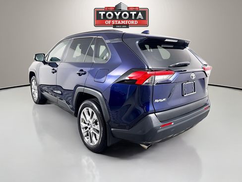 Used 2025 Toyota RAV4 XLE Premium w/ Weather Package AWD/4WD image 5